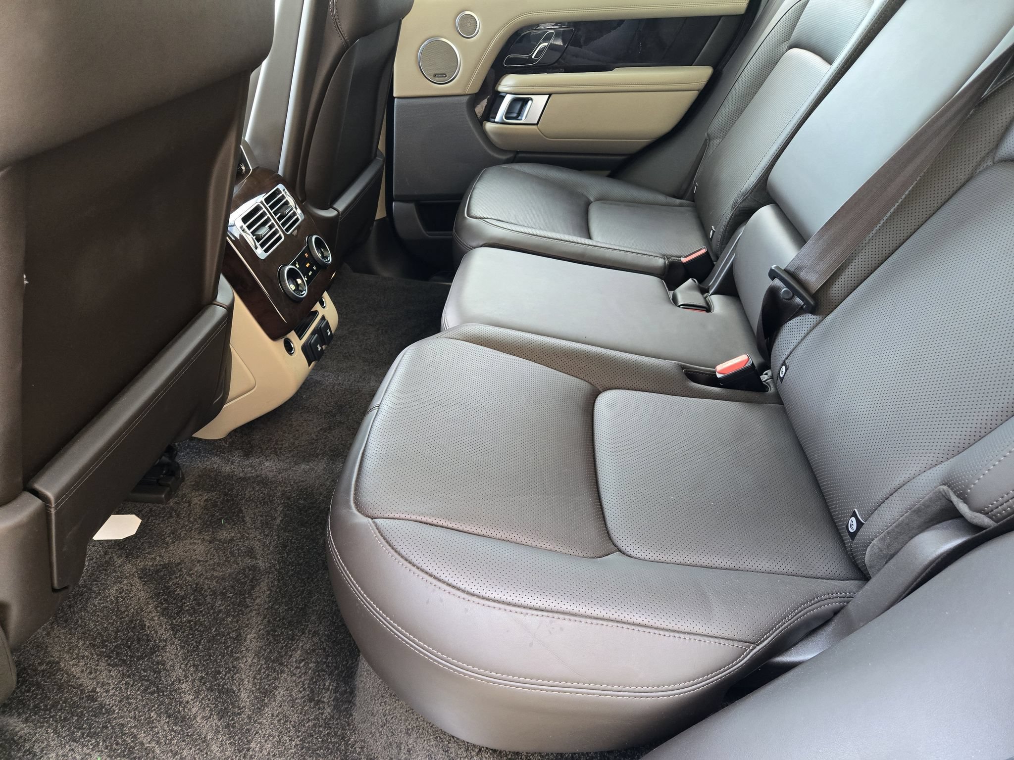 Used 2020 Land Rover Range Rover HSE AWD/4WD image 33