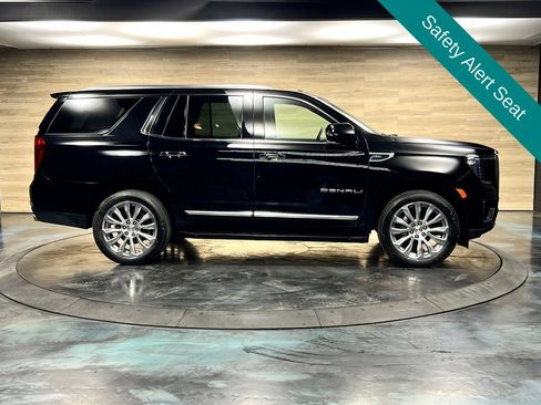 Used 2023 GMC Yukon Denali w/ LPO, Floor Liner Package AWD/4WD image 25