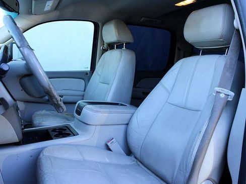 Used 2007 GMC Sierra 1500 SLT w/ SLE/SLT Trailering Package image 12