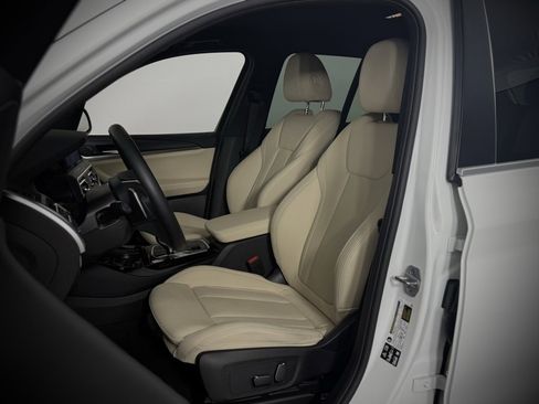 Used 2024 BMW X3 xDrive30i image 5