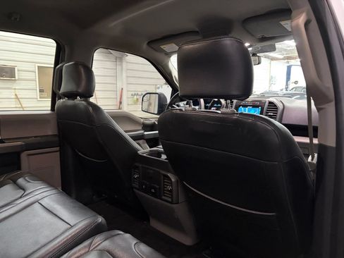 Used 2017 Ford F150 XLT w/ Equipment Group 302A Luxury AWD/4WD image 32