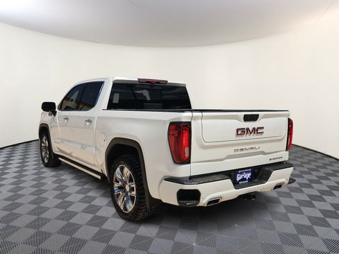 Used 2024 GMC Sierra 1500 Denali AWD/4WD image 3