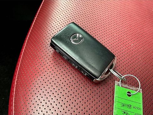 Used 2023 MAZDA CX-9 Carbon Edition image 12