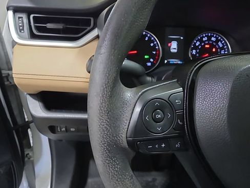 Used 2019 Toyota RAV4 LE w/ All Weather Liner Package FWD image 25
