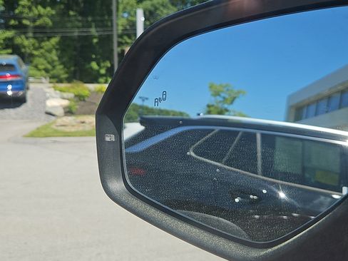 Certified 2024 Volkswagen Atlas SE w/ Panoramic Sunroof Package AWD/4WD image 18
