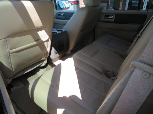 Used 2014 Ford Expedition XLT w/ Equipment Group 202A RWD image 22