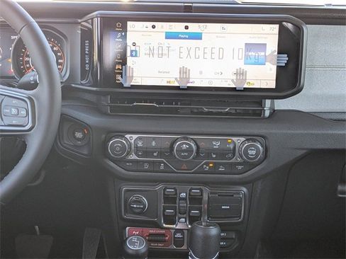 New 2026 Jeep Gladiator Willys image 18