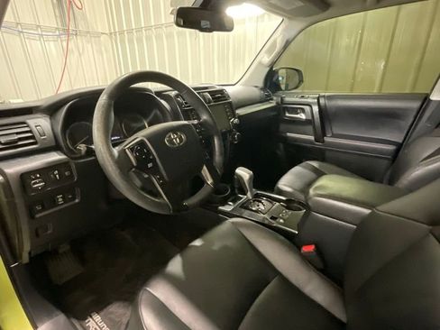Used 2022 Toyota 4Runner TRD Pro AWD/4WD image 9