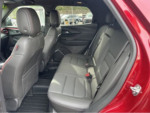 Certified 2024 Chevrolet TrailBlazer RS w/ Convenience Package image 17