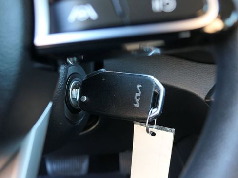 Used 2023 Kia Forte LXS image 16