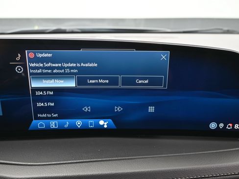 Used 2024 Cadillac XT4 Premium Luxury FWD image 21
