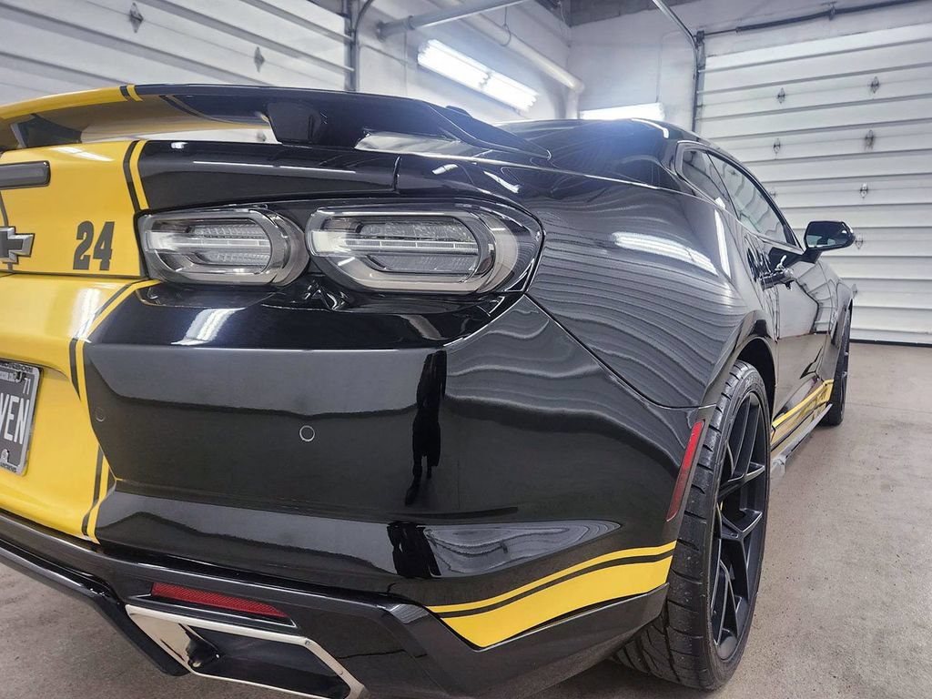 Used 2020 Chevrolet Camaro SS RWD image 12