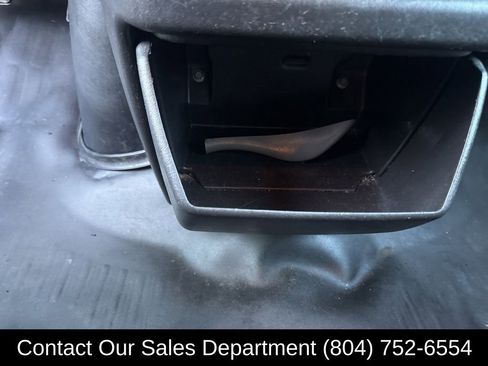 Used 2018 GMC Savana 2500 LS image 22