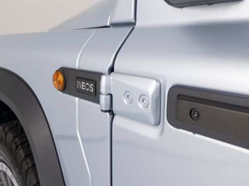 Used 2025 INEOS Grenadier Station Wagon AWD/4WD image 44