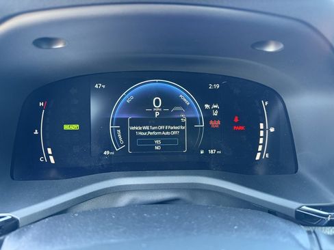 New 2025 Toyota Camry LE image 30