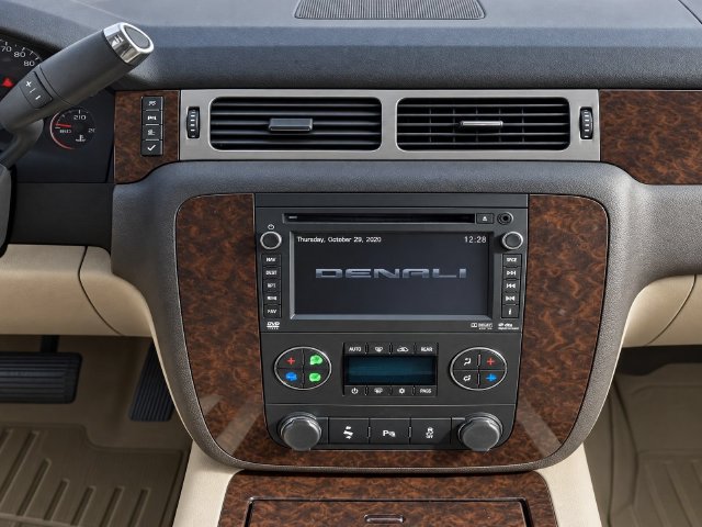 Used 2013 GMC Yukon Denali AWD/4WD image 21