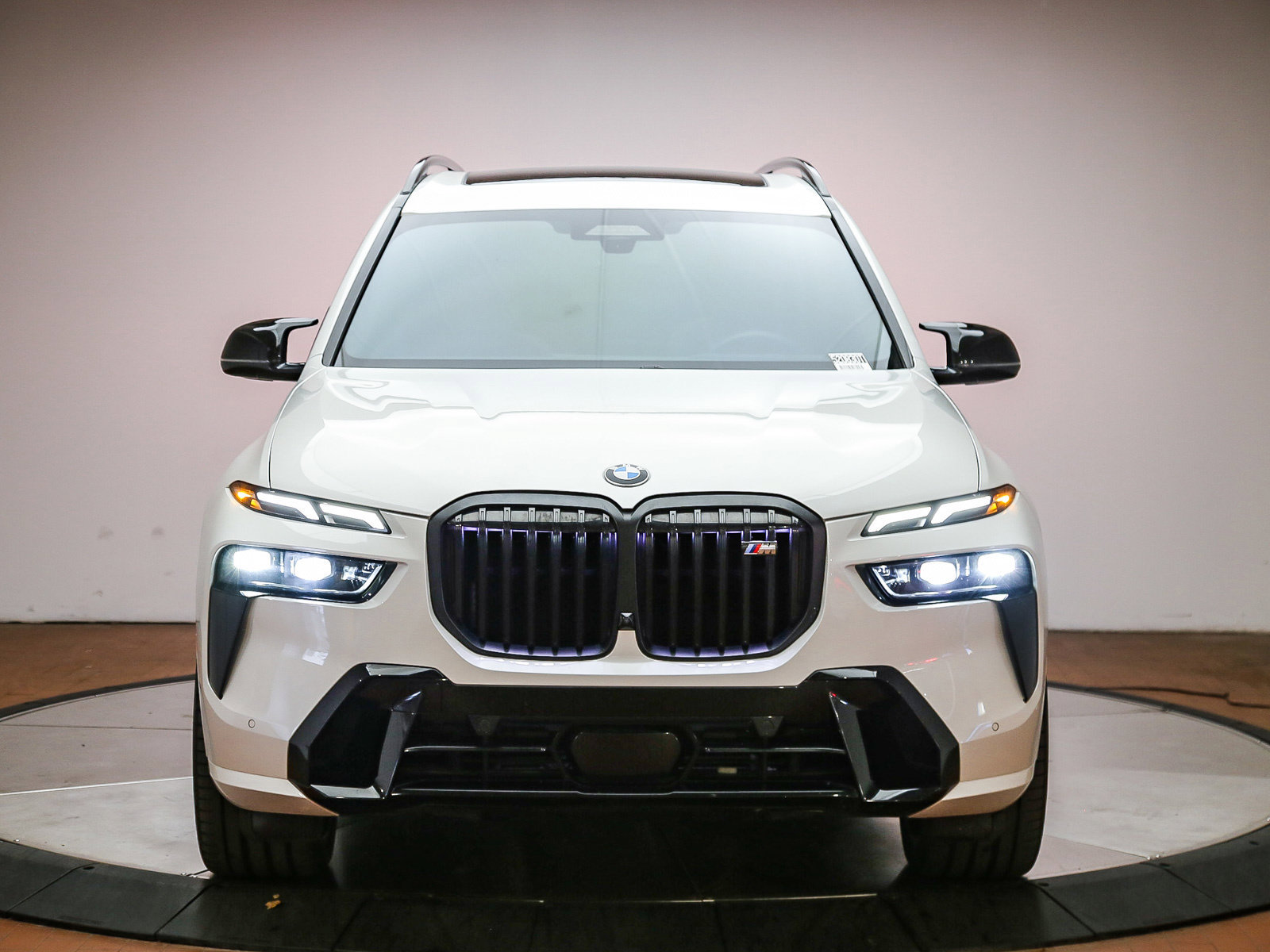 Used 2025 BMW X7 M60i AWD/4WD image 2