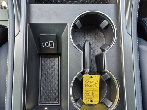 Certified 2025 Lincoln Nautilus Reserve AWD/4WD image 35