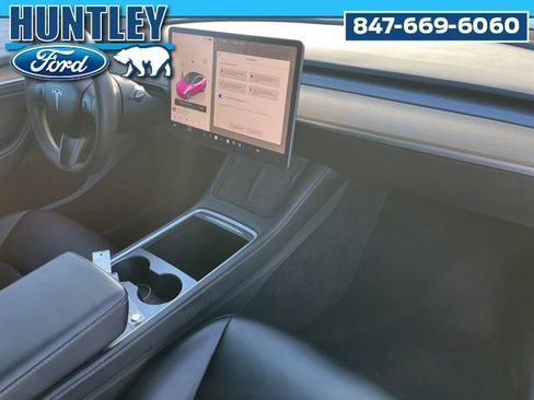 Used 2023 Tesla Model Y Long Range AWD/4WD image 10