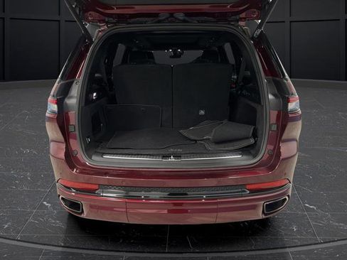 Used 2024 Jeep Grand Cherokee L Summit image 15