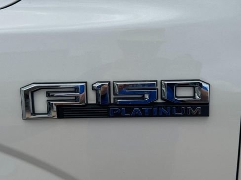 Used 2019 Ford F150 Platinum w/ Equipment Group 701A Luxury AWD/4WD image 11