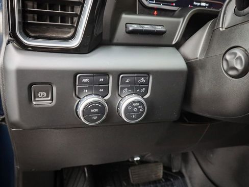 Used 2022 GMC Sierra 1500 Denali w/ Denali Reserve Package AWD/4WD image 22