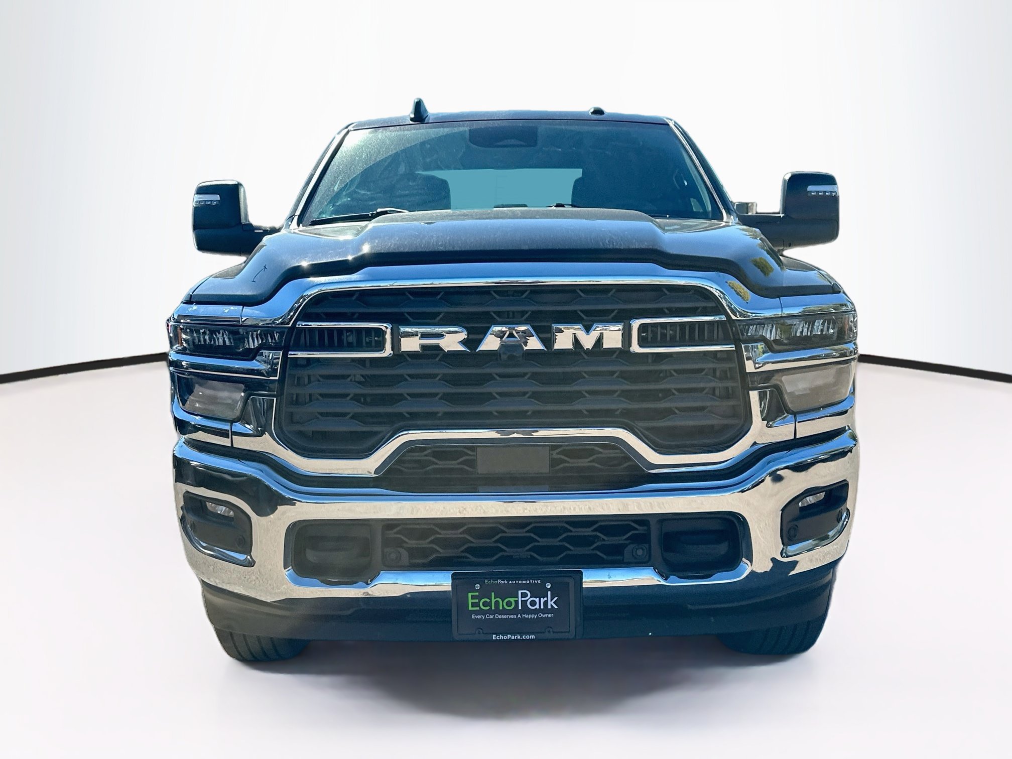 Used 2026 RAM 2500 Big Horn AWD/4WD image 2