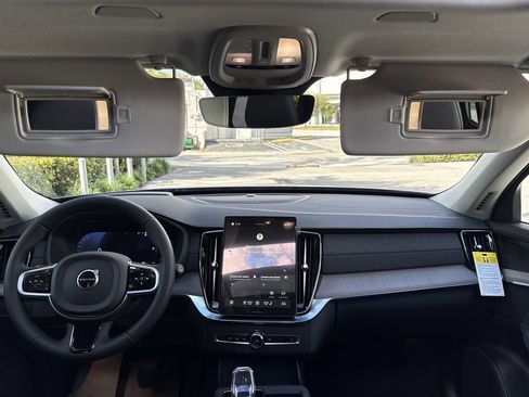 New 2026 Volvo XC90 B5 Ultra image 11
