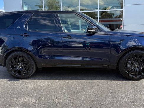 Used 2021 Land Rover Discovery S R-Dynamic AWD/4WD image 1