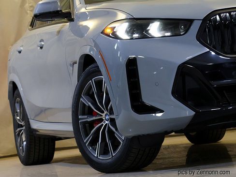 New 2026 BMW X6 xDrive40i w/ Executive Package AWD/4WD image 4