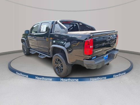 Certified 2021 Chevrolet Colorado ZR2 w/ ZR2 Midnight Special Edition AWD/4WD image 4
