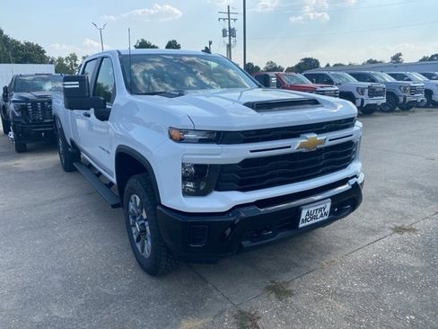 New 2026 Chevrolet Silverado 2500 Custom image 6