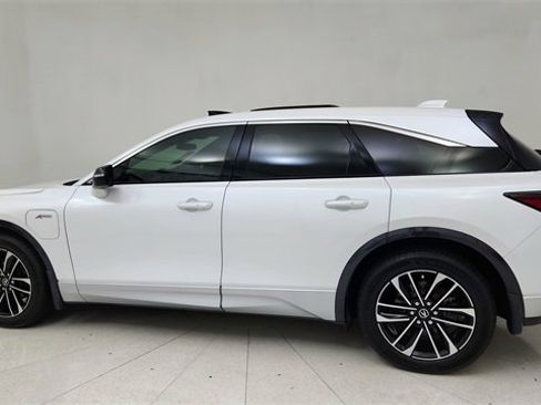 Used 2024 Acura ZDX A-Spec image 4