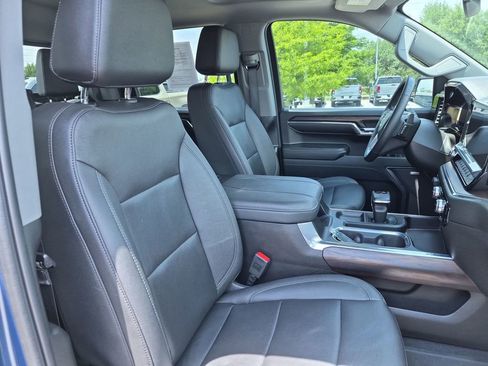 Used 2024 GMC Sierra 1500 SLT AWD/4WD image 37