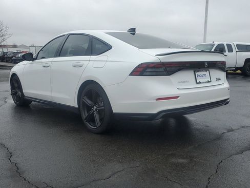 Used 2024 Honda Accord Sport image 5