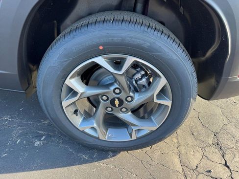 New 2026 Chevrolet Trax LT FWD image 6