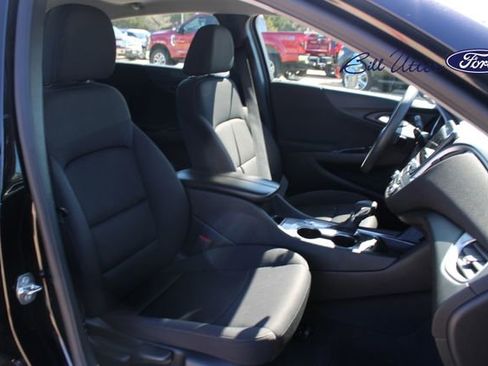 Used 2024 Chevrolet Malibu LT image 11