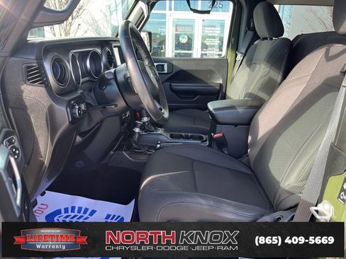 Used 2021 Jeep Wrangler Sport S image 3