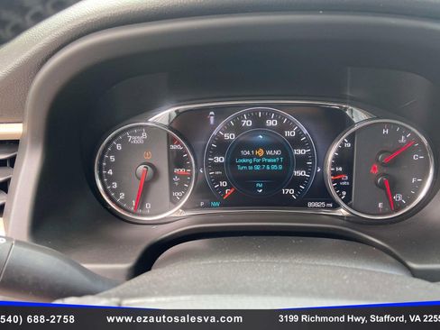 Used 2017 GMC Acadia Denali w/ Technology Package AWD/4WD image 21