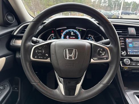 Used 2019 Honda Civic EX-L image 18