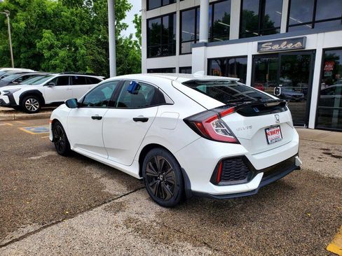 Used 2019 Honda Civic EX image 7