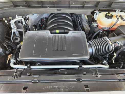 Used 2024 GMC Sierra 1500 AT4 w/ Technology Package AWD/4WD image 24