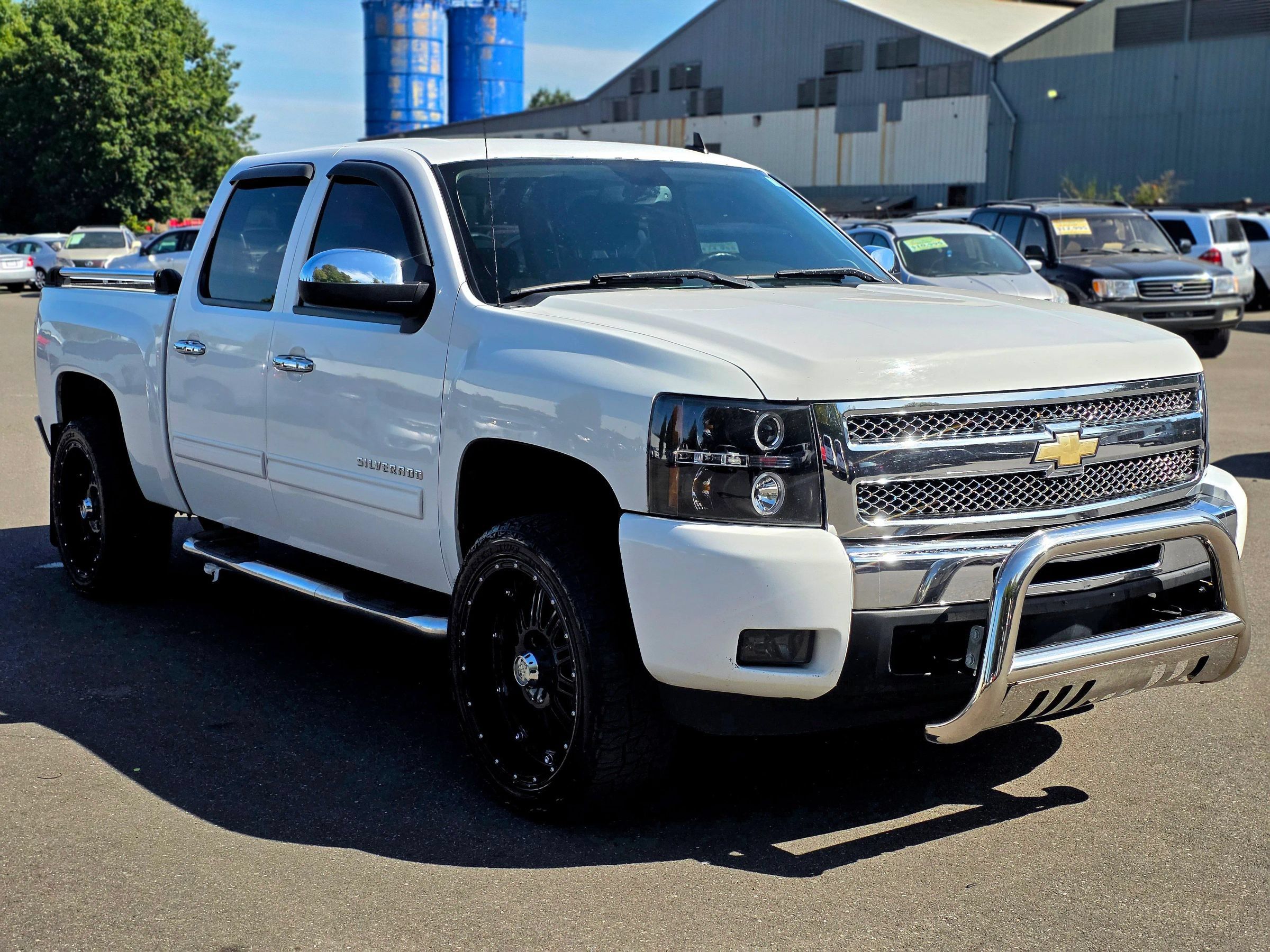 Used 2011 Chevrolet Silverado 1500 LT AWD/4WD image 1