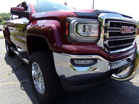 Used 2016 GMC Sierra 1500 SLE w/ SLE Value Package AWD/4WD image 4