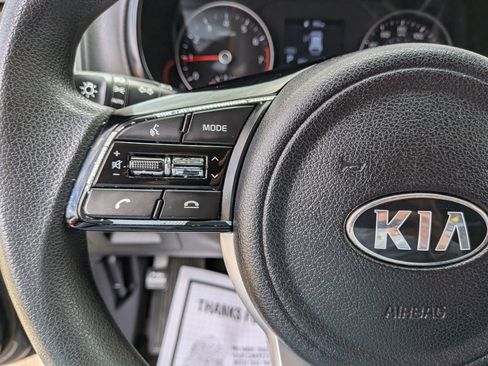 Used 2021 Kia Sportage LX FWD image 33