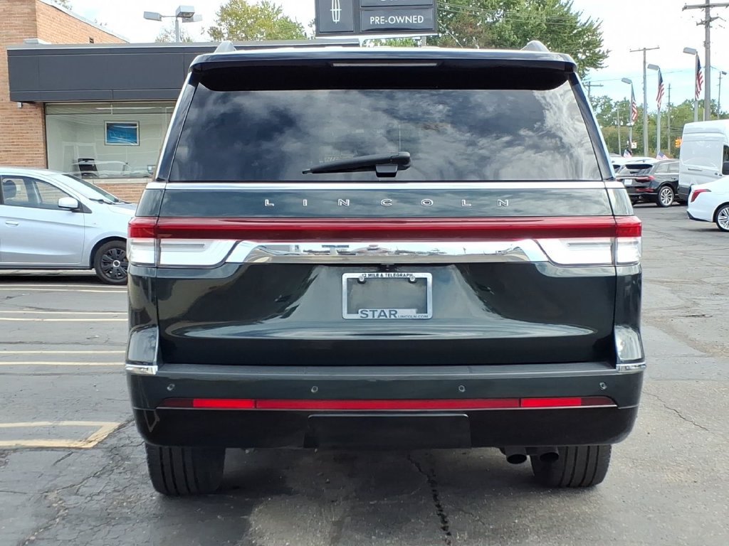 Used 2024 Lincoln Navigator L Black Label AWD/4WD image 6