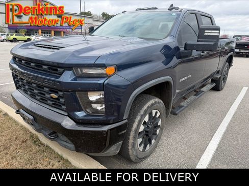 Used 2020 Chevrolet Silverado 2500 Custom w/ Custom Value Package image 1