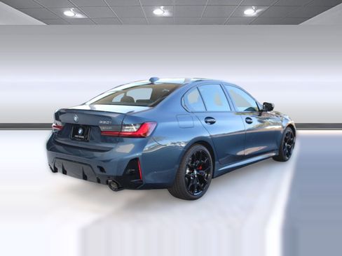 Used 2026 BMW 330i Sedan w/ M Sport Package RWD image 9