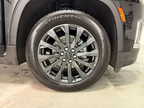 Certified 2022 Chevrolet Traverse RS image 32