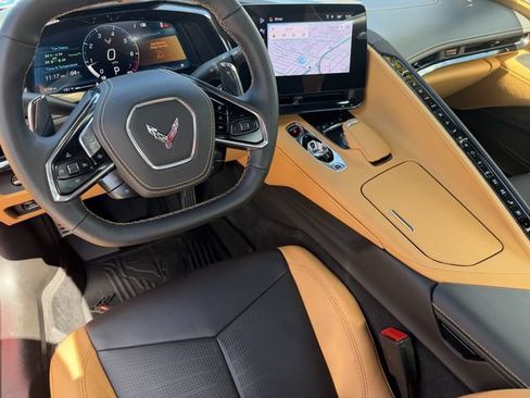 Certified 2025 Chevrolet Corvette Stingray Premium Conv w/ Z51 Performance Package RWD image 17